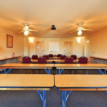 Americas Best Value Inn Westmorland מראה חיצוני תמונה