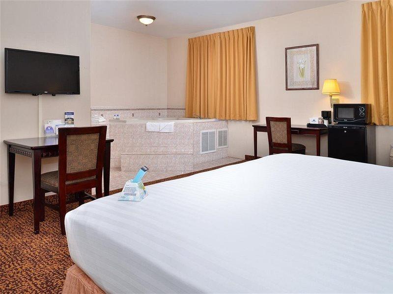 Americas Best Value Inn Westmorland מראה חיצוני תמונה