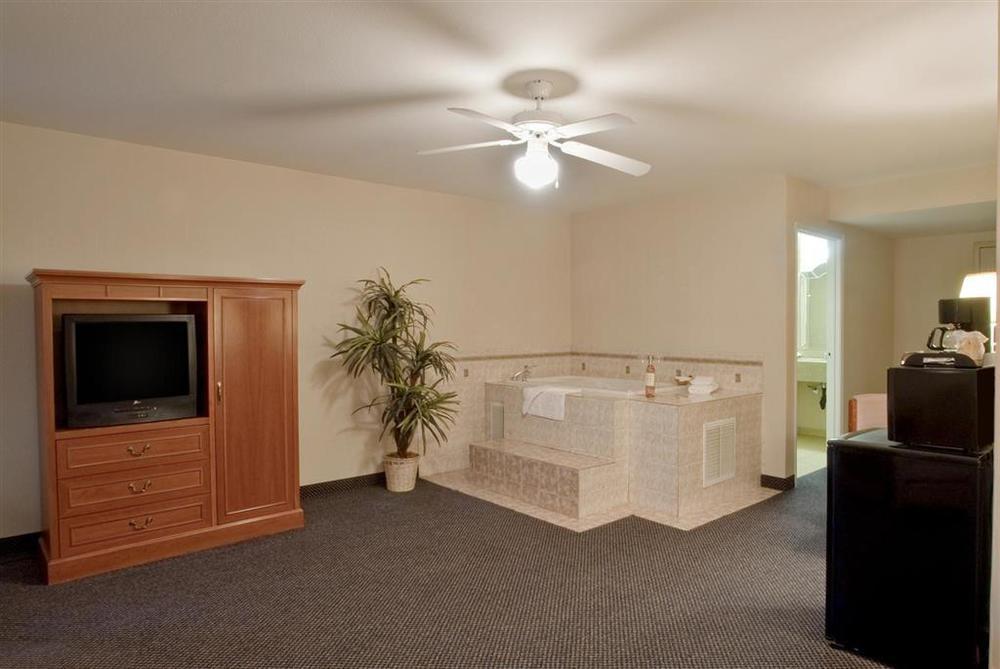 Americas Best Value Inn Westmorland חדר תמונה